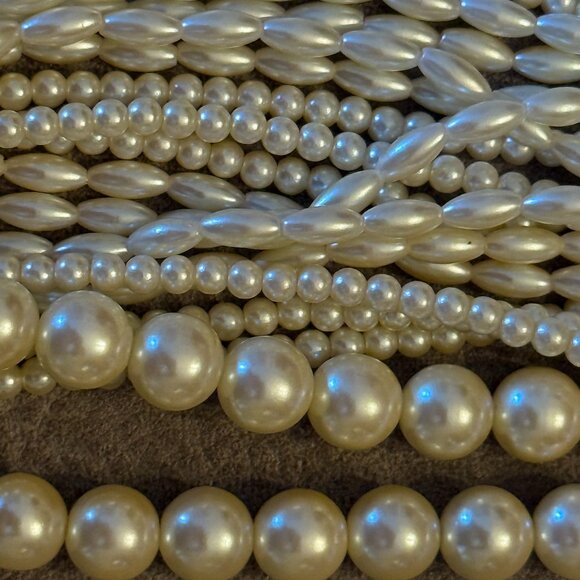 Vintage Carolee Multi-Strand Pearl Necklace -- Torsade/Twist -- Like New 16-19" - Picture 4 of 4